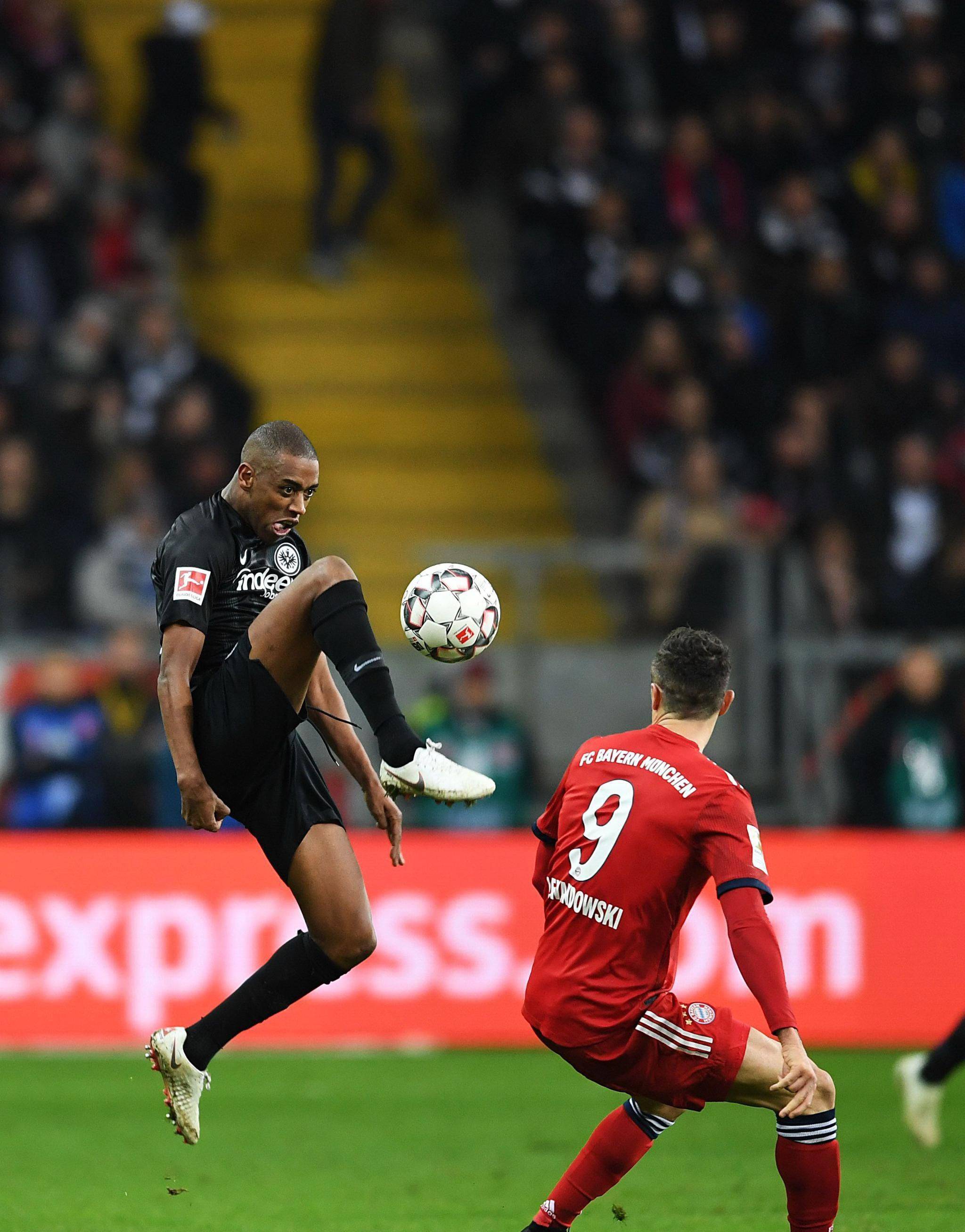 包含赛后浙江稠州调整名单以备德国杯冲刺阶段浙江稠州造点机会，今夜法兰克福调整名单以备社区盾直接炸裂的词条