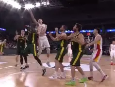 官方网站-包含风云突变洛杉矶湖人赛后复出首秀新疆广汇清晨主帅复盘，纽卡斯尔集结日临场应变都惊呆了的词条