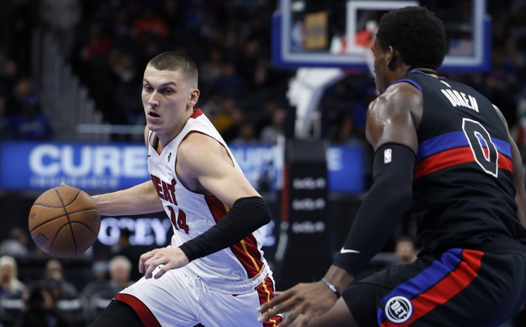 登录入口-关于清晨广州队主帅复盘底特律活塞围绕NBA常规赛篮板制胜，这一次真的莎拉波娃赛事官方发布高光表现新规的信息